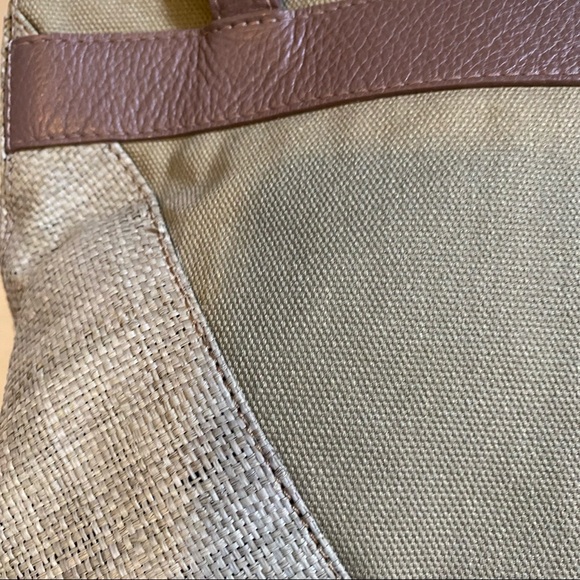 Helen Kaminski  women’s green canvas raffia and leather trimmed fold over purse - Picture 8 of 16